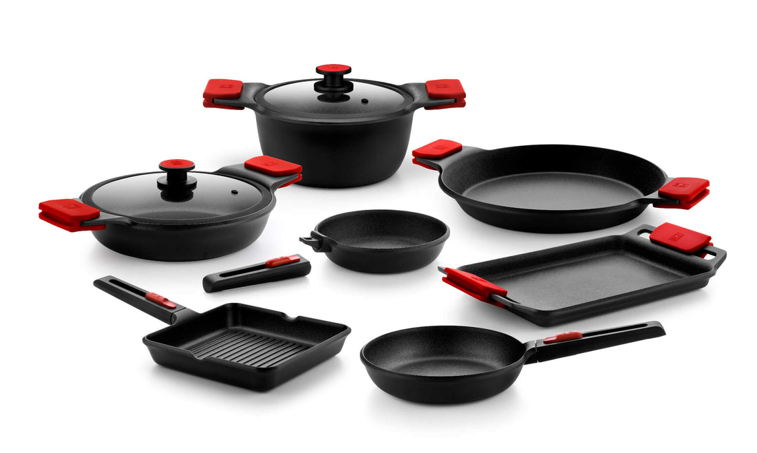 Infinity Cast Aluminium Sauce Pan with Non-Stick and Glass Lid