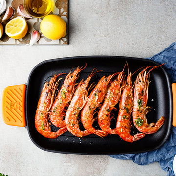 Efficient Iron Cast Iron Rectangular Smooth Grill without Non-Stick