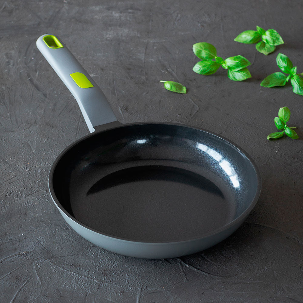 Life Recycled Cast Aluminum Frying Pan with Ceramic Non-Stick