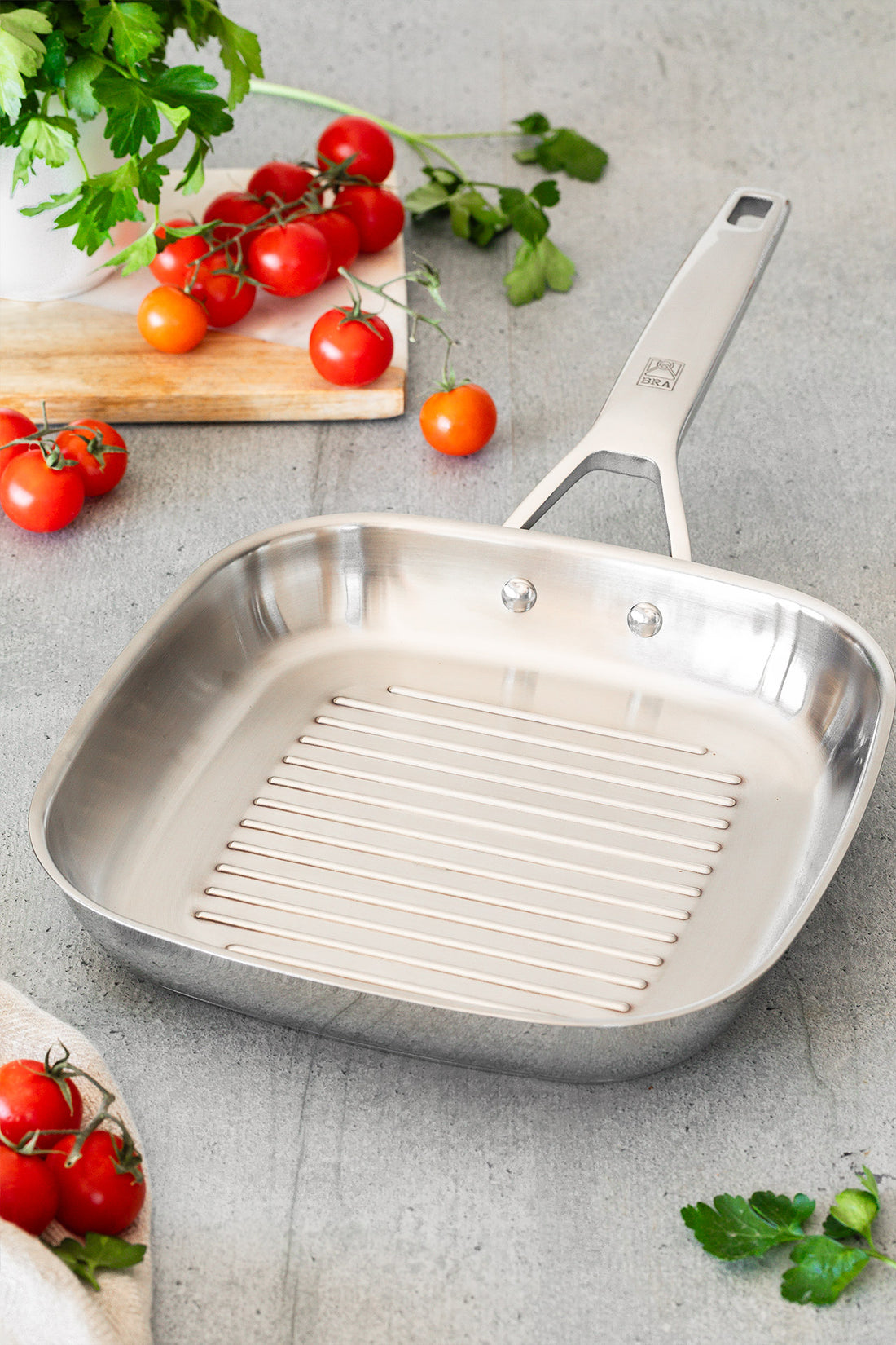Signature Stainless Steel Ribbed Grill Non-Stick-Free